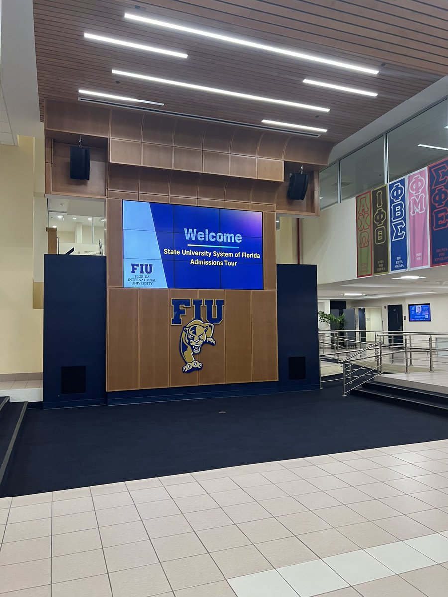 HE_Decoded's tweet photo. The SUS Tour kicked off today at @FIU! Thank you to @je_glassman for hosting a great program and to all the Directors for their presentations! #CollegeAdmissions #HigherEd #HEDecoded https://t.co/JCuk2kwbrz