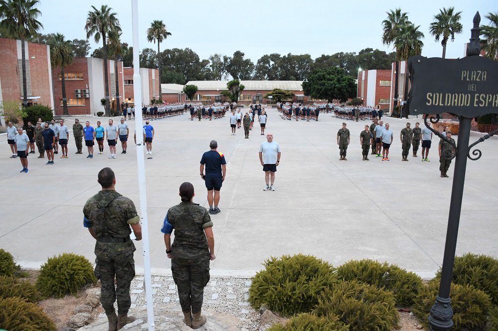 Tras las vacaciones estivales, los alumnos del Ciclo 1º/2022 se reincorporan a los centros de formación de tropa del <a href="/EjercitoTierra/">Ejército de Tierra 🇪🇸</a> para iniciar la última fase de su formación.
#CEFOT2 #Camposoto #SanFernando