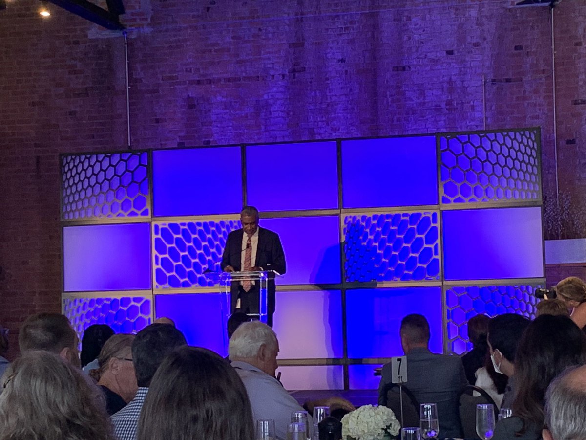 drmoulthrop's tweet photo. Big fan of Ralph Johnson, CEO @breakthroughcle. “Trust is the foundation of learning.” @JohnZitzner https://t.co/rK8nJrNn83