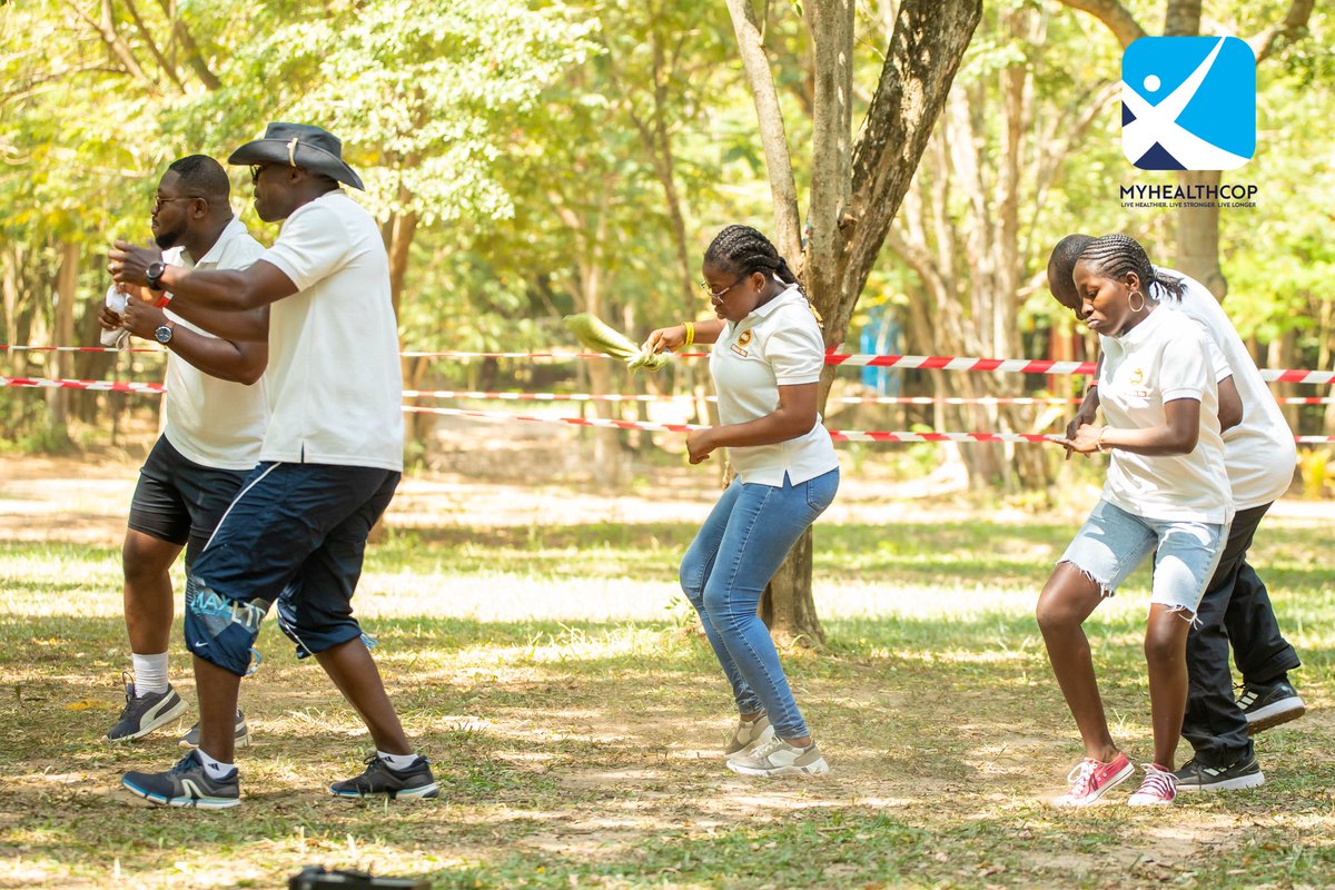 myhealthcopgh's tweet photo. A healthy team πͺ
A happy team π
A productive team π π
#teambondingtuesdays #teamworkmakesthedreamwork #movetotherhythm https://t.co/uPeAUcRq32
