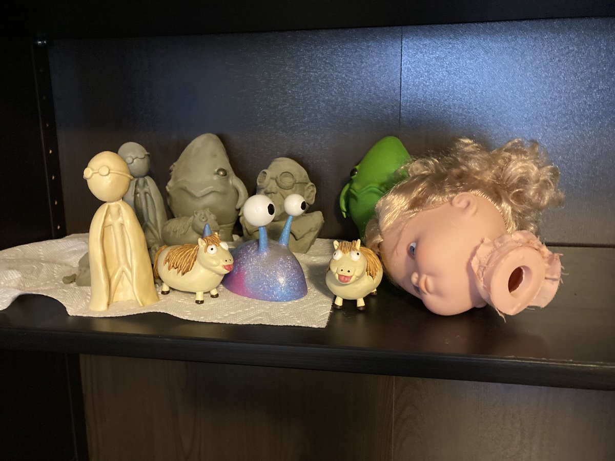 MrsMalki's tweet photo. Packing the fine china. #puppetmaster #puppetlife https://t.co/TgT1fXBbNv