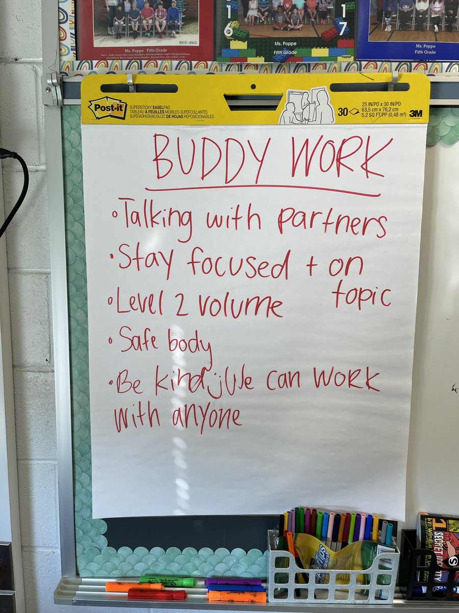 ASpurl's tweet photo. Check out these awesome collaborators in 3rd grade! Students had clear expectations for their buddy work with a graph matching activity. @fcpsnews @OldeCreekES https://t.co/oVH5vZXpsT