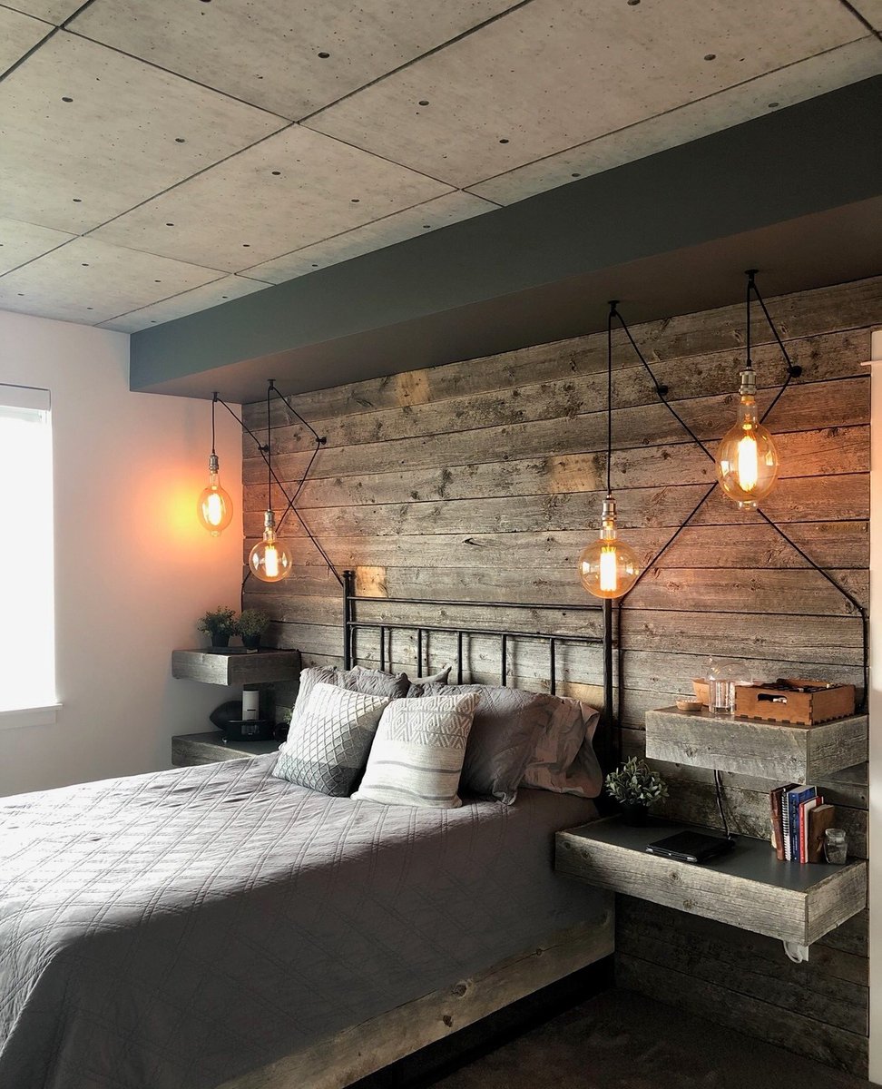 WallTheory's tweet image. Who says you’ve got to pick just one surface style? Our faux UrbanConcrete panels are used on the ceiling here to compliment the wood walls and iron accents in this super cool bedroom project. 

You can buy our UrbanConcrete wall panels online:
walltheory.com/collections/fa…