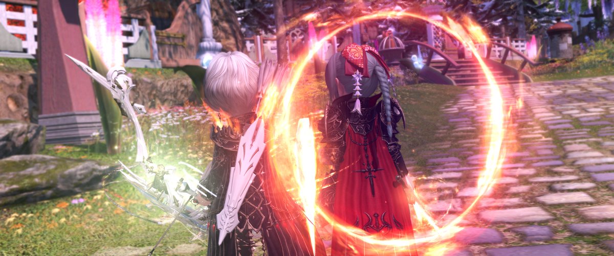 Sarako_ff14's tweet photo. The new equipment looks cool , but it looks like the popoto caught fire 🤣 
#GPOSERS https://t.co/zd5543JMwY