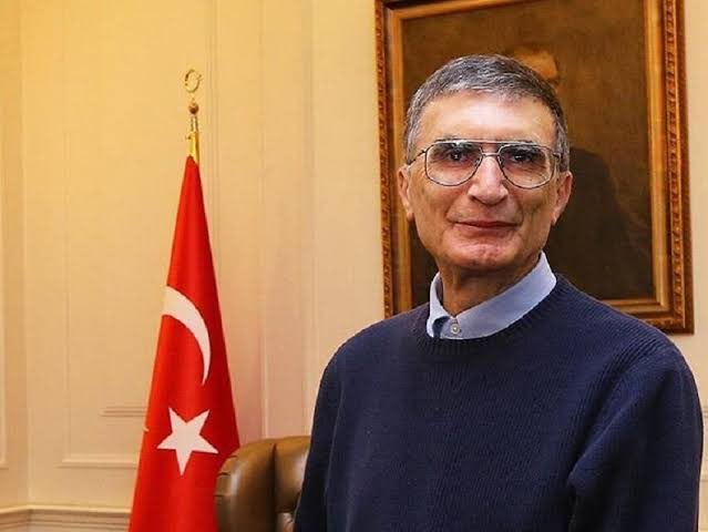 abdllhcftci's tweet photo. #ömkiptalmeclisgoreve                                  Prof. Dr. Sancar “Öğretmenler doktorlar kadar para kazanmalı. Meslek daha cazip olmalı. Önerimi Sayın Cumhurbaşkanı Erdoğan’a da sundum” dedi. https://t.co/WeFwaccCge