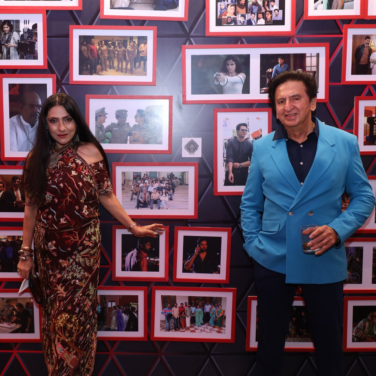 ApplauseSocial's tweet photo. What a fabulous evening it was at The House of Applause! Celebrating with our partners and everyone we have collaborated with. π₯³ #5YearsofApplause @nairsameer @deepaksegal @prasoon_garg
(6/9) https://t.co/ZORJ3VaFfN