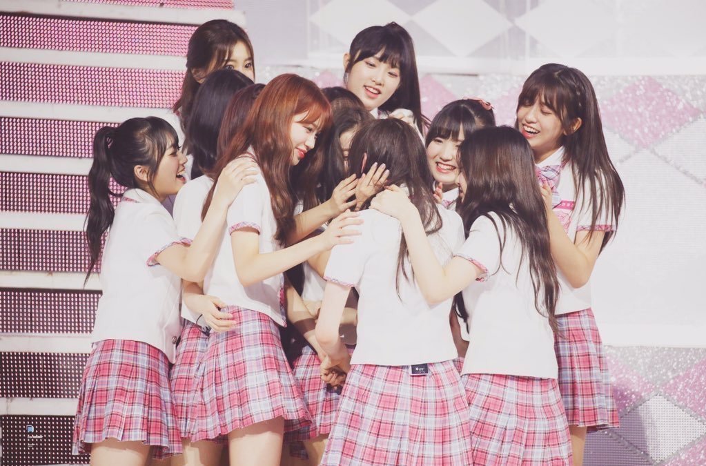 Brigumi's tweet photo. I miss Kwon Eunbi
I miss Miyawaki Sakura
I miss Kang Hyewon
I miss Choi Yena
I miss Lee Chaeyeon
I miss Kim Chaewon
I miss Kim Minju
I miss Yabuki Nako
I miss Honda Hitomi
I miss Jo Yuri
I miss An Yujin
I miss Jang Wonyoung
Being together as IZ*ONE.
I miss you, IZ*ONE💖 https://t.co/F6GA788O6a
