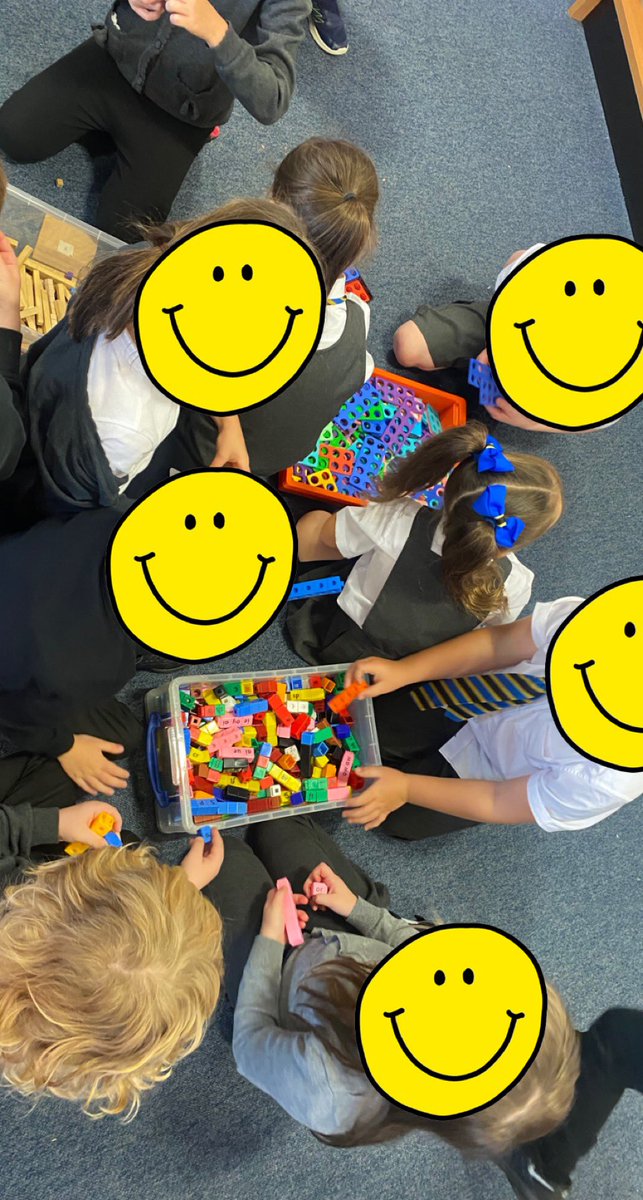 MissMcIntosh16's tweet photo. In Room 3 today we used different materials to calculate our Number Talks sums and we discussed how we used cubes, number lines and Numicon 💡🤩 @crawforddyke https://t.co/n5T93vc6Jj