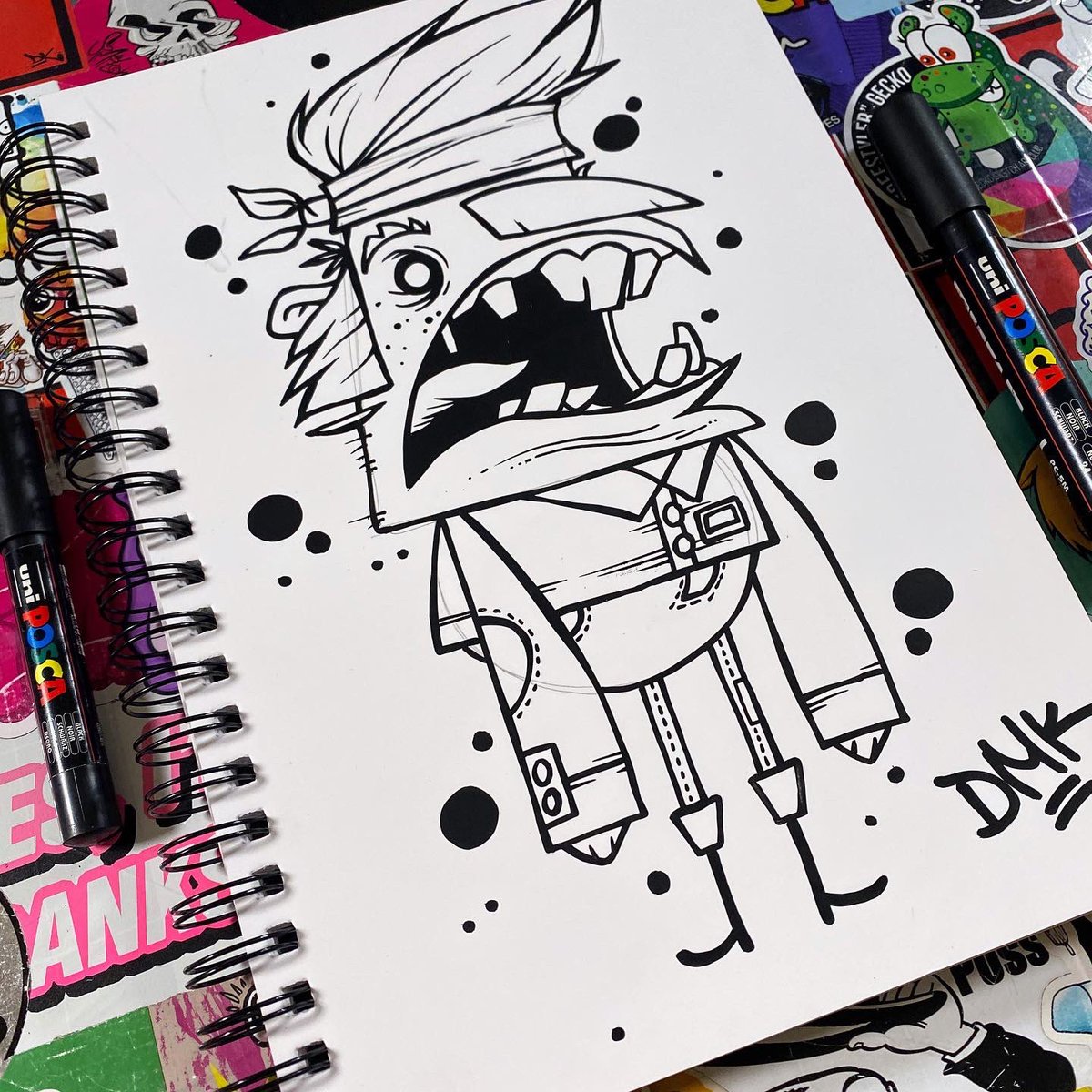 thekorpacademy's tweet photo. Catching up with a doodle session I missed and drawing out interpretation of a Joe Olsen piece. Love those teeth! #KorpAcademy #DoodleWithKorp #Art #Artist #Doodle #Drawing #PoscaFeature #Posca #PoscaPens #PoscaArt #PoscaMarkers #HowToDraw #LearnToDraw #DrawingTutorial https://t.co/Xn0QaaiC71