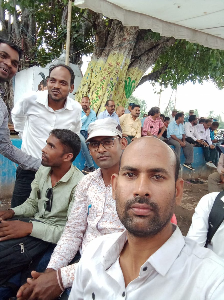 PRIYANS10318422's tweet photo. @ChhattisgarhCMO @bhupeshbaghel @swarajchannel 2019 Sahayak Shikshak Bharti Vigyan M Pad vriddhi Kar De ga Kaka Baithe Hain Tore Aas m https://t.co/nfkELExpmV