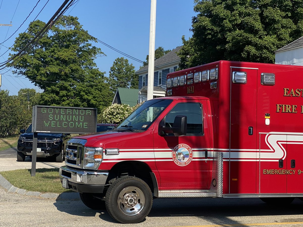 GovChrisSununu's tweet photo. East Kingston Fire Chief Ed Warren called me last year with a great idea to invest in local emergency responders. Cities and towns all across NH received grants for this life saving equipment and we got to celebrate with his team today. (1/2) https://t.co/bLIVd8Ni6k