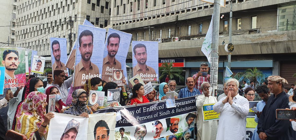 Journal_UN_ONU's tweet photo. #EnforcedDisappearances are more than just #HumanRightsViolations against an individual. This International Day of the Victims of Enforced Disappearances, the @UN calls on countries around the world to put an end to this #crime. #EndEnforcedDisappearances #Peace 🇺🇳🕊️ https://t.co/PEKN2ZofCw