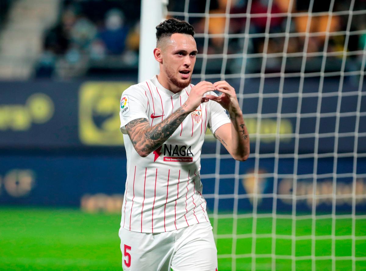 MISTERJOSEMIFUT's tweet photo. Hasta Pronto Lukitas, Espero que te vaya bien en Ajax..
Hasta pronto pajarito Lokito. Te echare de menos.. Un luchador dentro y fuera del campo. Hasta pronto Idolo....💪💪💪Siempre arriba y siempre Fuerte. Muchas gracias. @Locampos15. https://t.co/uIOtURvIae