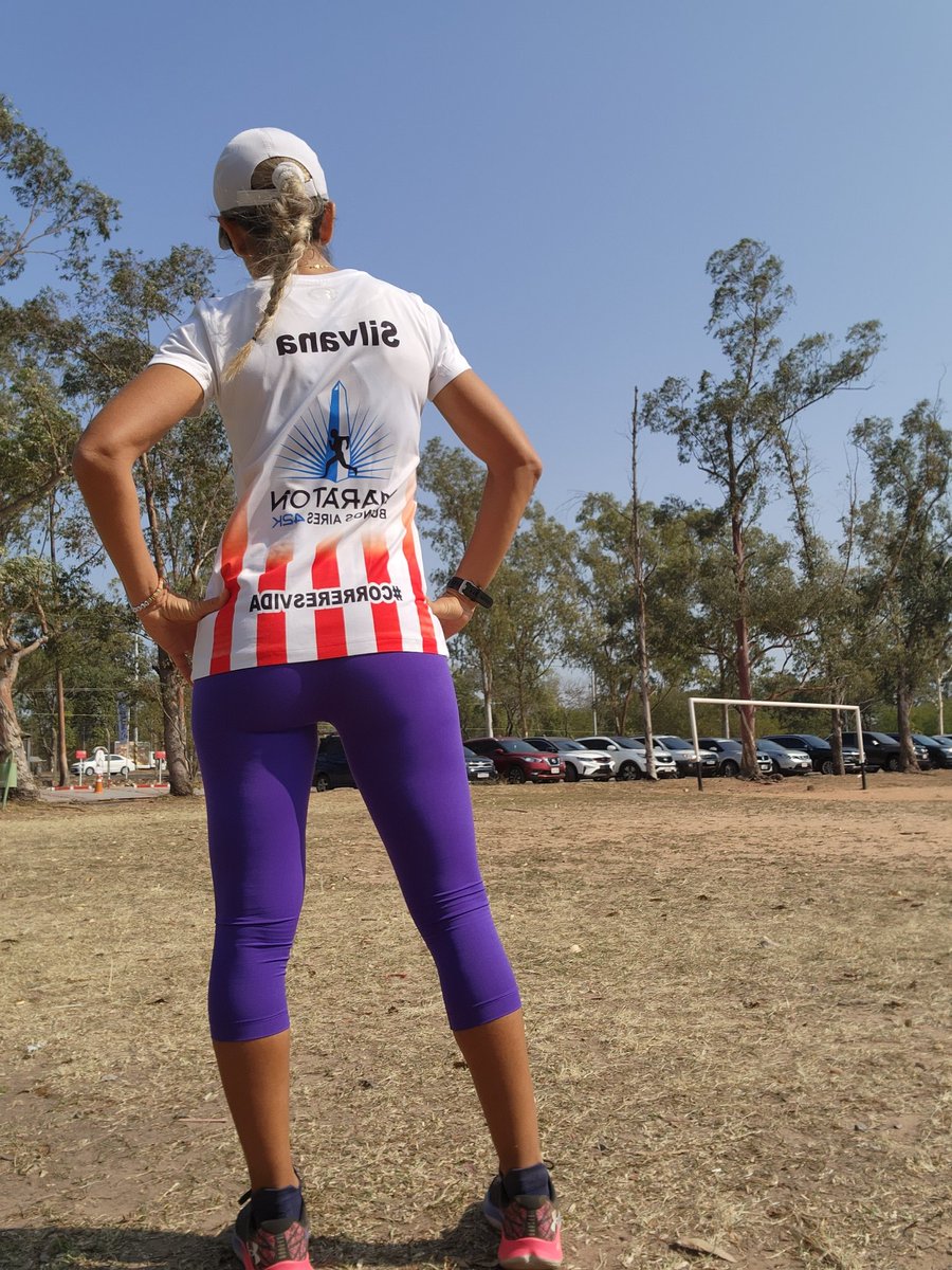 vivirivarola's tweet photo. 20x400mts (70segs rec) y cada vez más cerca de la Maratón de BsAs. #TSCClub https://t.co/a0DKkkhlQu