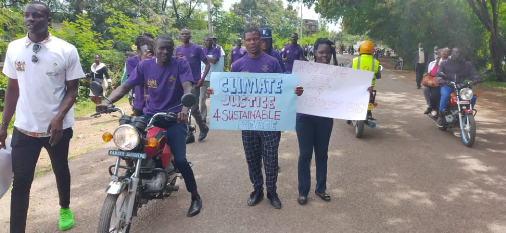 GodwinAyata's tweet photo. How Today went down #IntergenerationSolidarity
#CreatingaWorldforAllAges commemorating the #IYD2022
@TinadaOrg @CsoHomabay @PowerToYouth21 @HomabayCenter @CountySrhr @NYC_YouthVoice @PlanAULiaison @CDNet_Kenya @CATAGhomabay @KELINKenya @Gvrckenya @Amref_Kenya @idfkeny1 @UNEP https://t.co/aFNlJtflSh