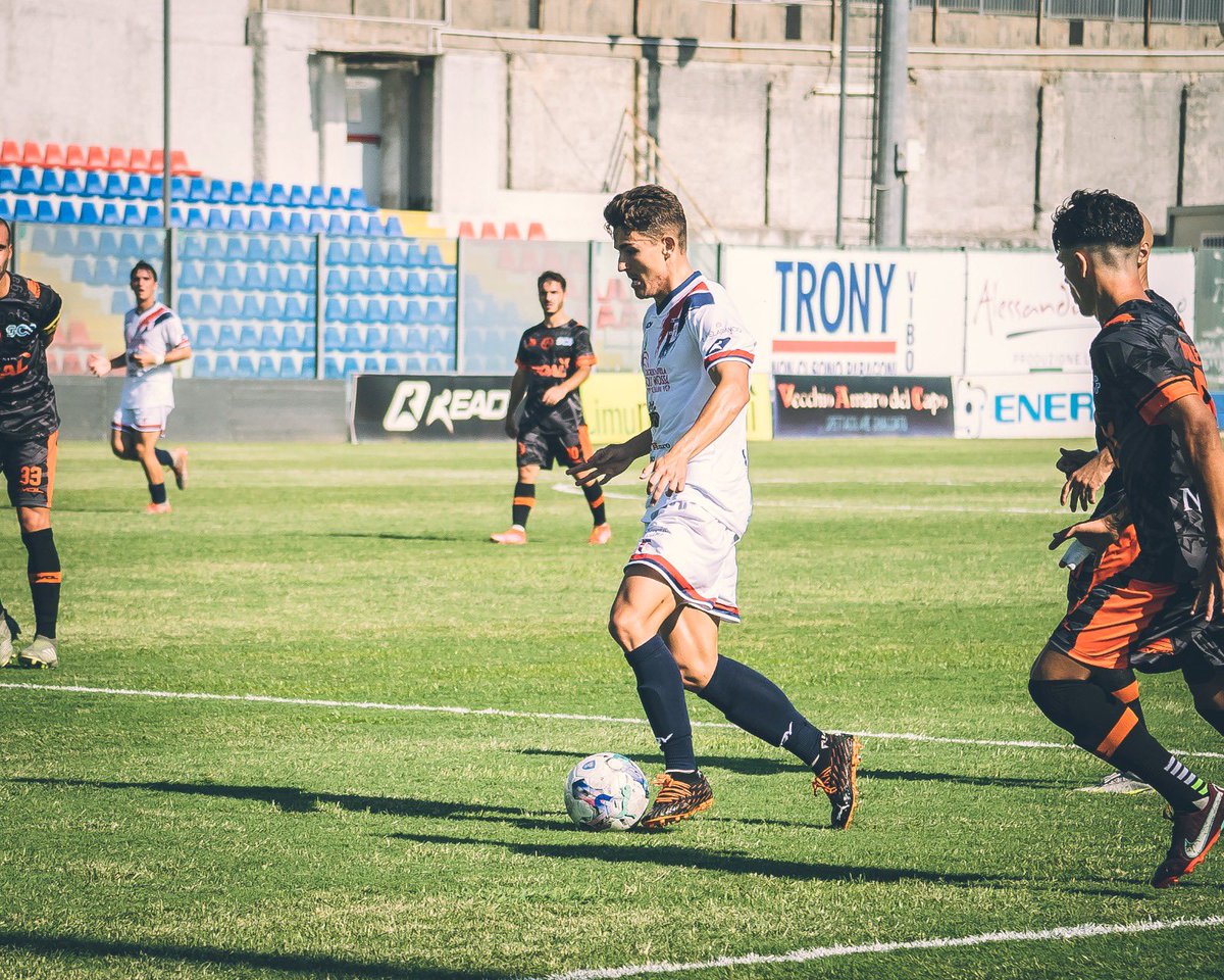 luis_hernaiz_'s tweet photo. Nueva aventura✌🏻⚽️🇮🇹 https://t.co/ukJ47kyzX4