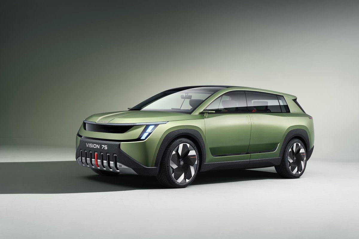 skodaautonews's tweet photo. The #VISION7S provides the first preview of an all-new #SKODA model &amp; showcases the brand’s new #design language.
Explore more in the press kit ➡️ https://t.co/SNxRL3ntUa https://t.co/mW6PEgpkJB
