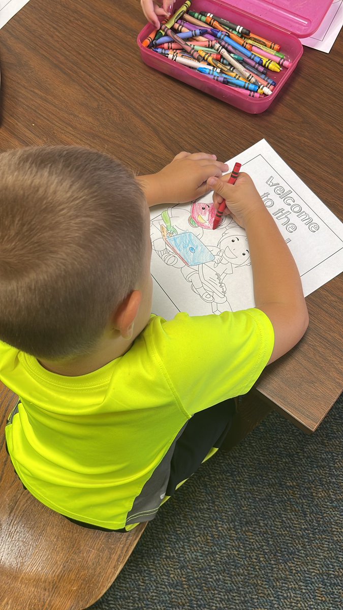 Mrs. Smeltz tweet media