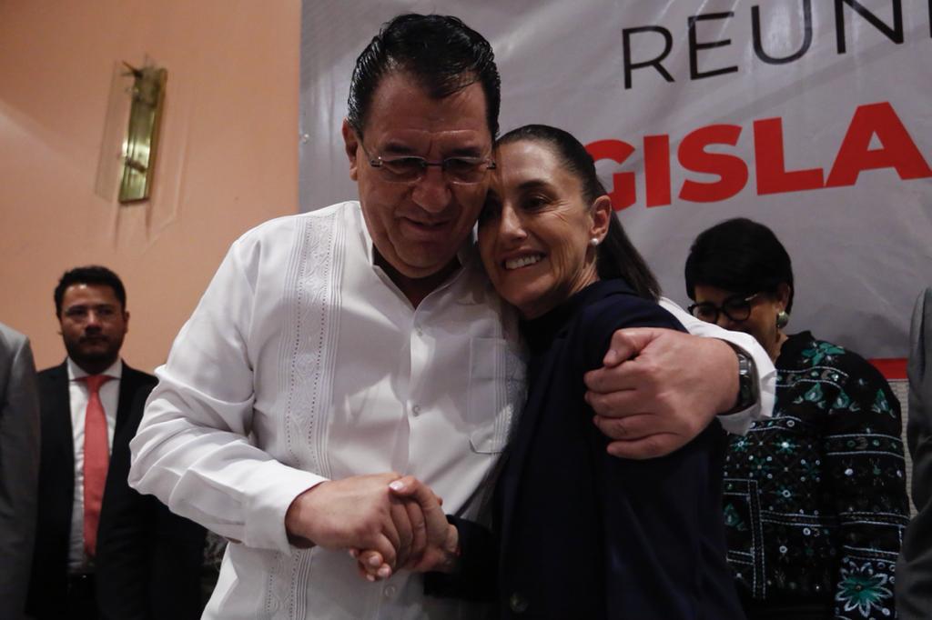 Claudiashein's tweet photo. Agradezco la invitación a la Reunión Plenaria del GP del @PTnacionalMX. Son compañer@s de lucha, y grandes aliad@s, pues representan los ideales de izquierda de la Cuarta Transformación. 

Su labor ha sido fundamental para lograr la nacionalización del litio en el país. https://t.co/ktzEso6ZUk
