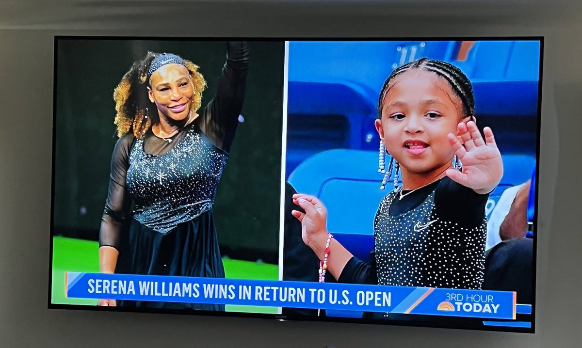 hollyrpeete's tweet photo. Omggg 🥰🥰🥰🐐🎾 @serenawilliams #SerenaWilliams https://t.co/aEI1t970Hq