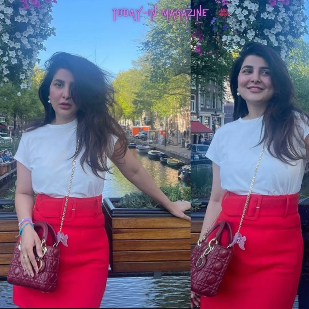 eTodayInPak's tweet photo. #AreebaHabib definitely looks impeccable in her latest clicks & we love it ❤️
#todayinpakistan #todayinmagazine #todayinworld #lollywood #actress #celebrity #areebahabib #areebahabibclothing #amsterdam #vacation #trip #beauty https://t.co/6FzTQdUpWL