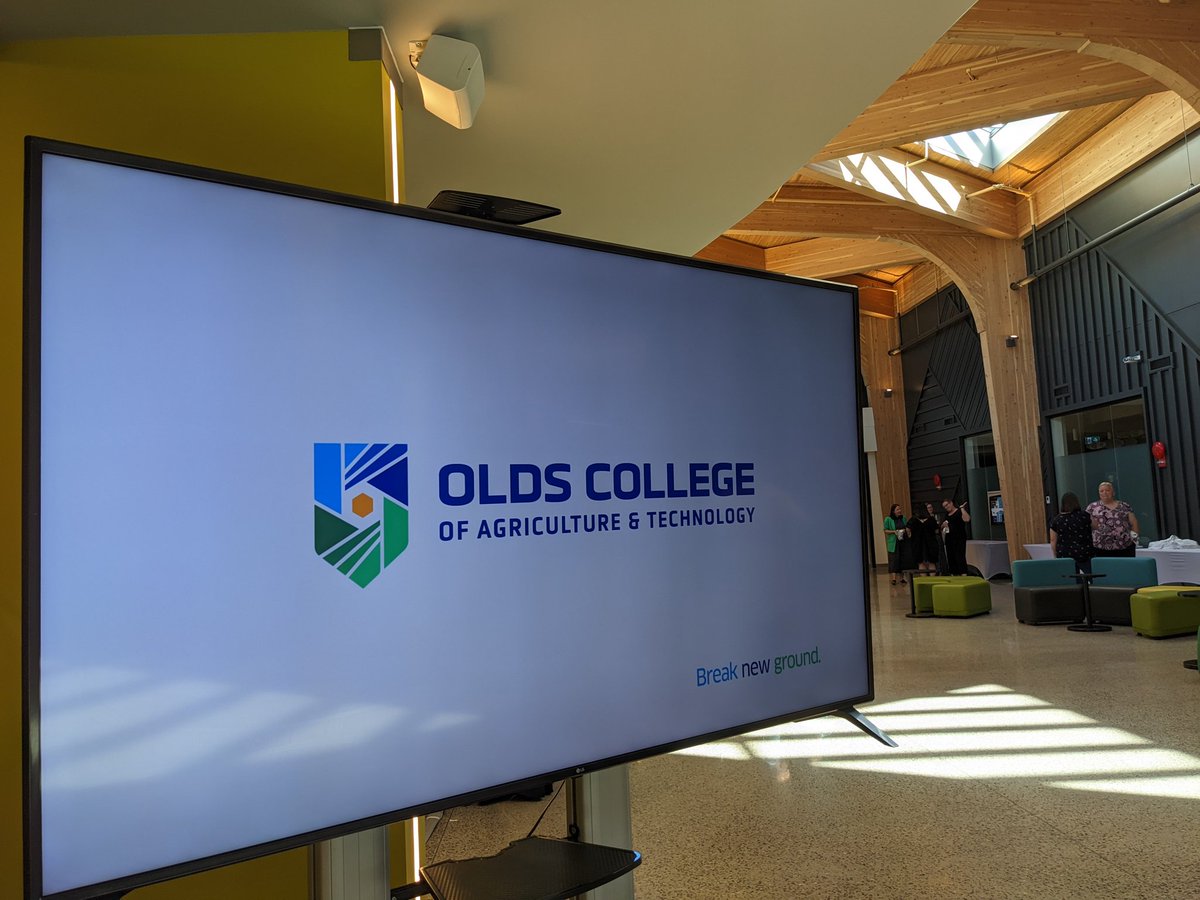 peter_mal's tweet photo. I don't know what's more exciting? The opening of the new Age Tech Learning Hub OR the new @OldsCollege #brand https://t.co/DdGBR6IAzQ