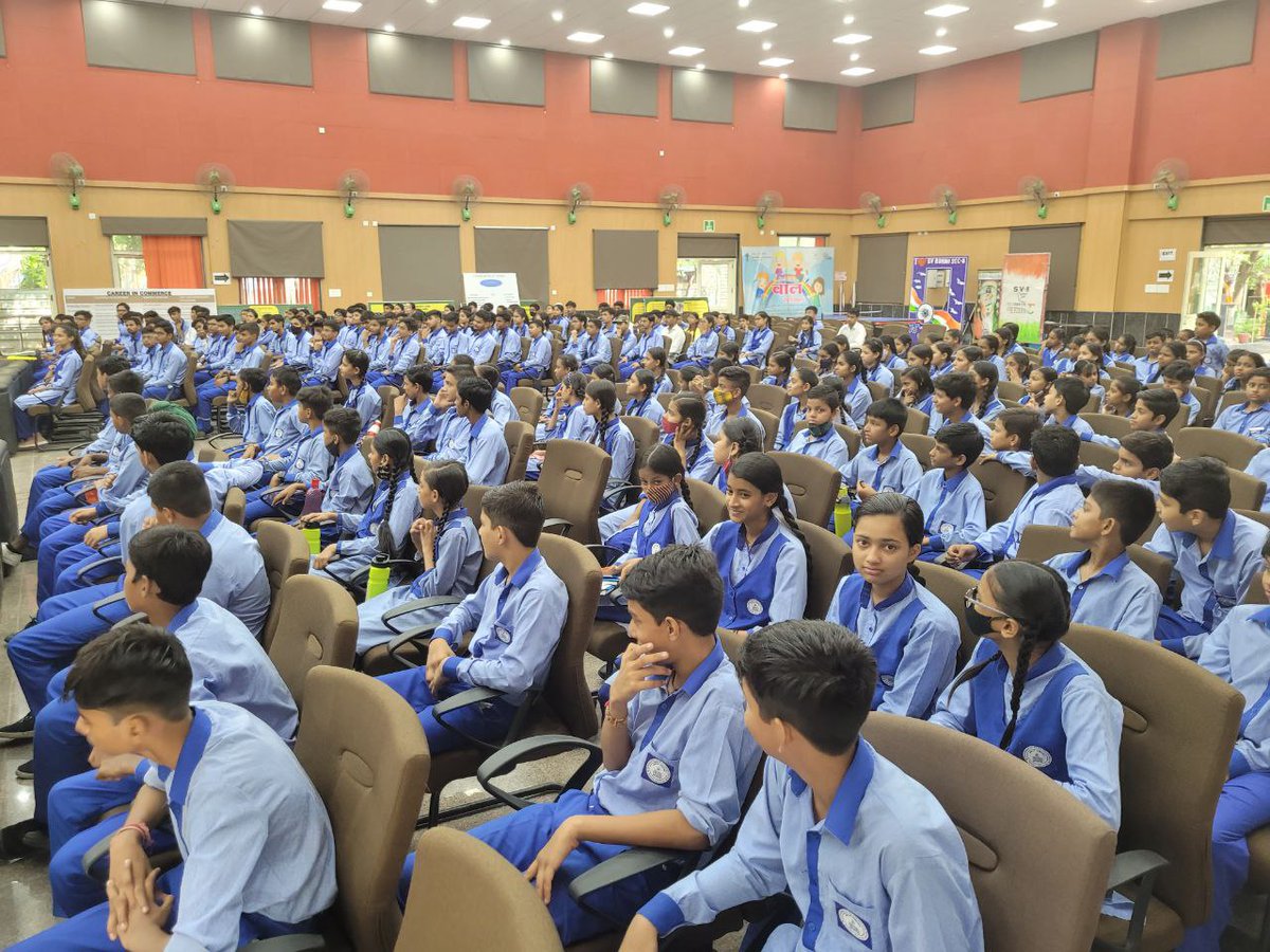 VidyanjaliDelhi's tweet photo. #Delhi #Vidyanjali Yogdaan 317
Mr.Niraj Gera provided Mentoring &amp; Career Counselling Service to students of class 7-8,11 at SCoEdV Sec 8 Rohini ND (07010105101)Distt. NWB
Impacted Students:300
HOS: Mr.Awadhesh K.Jha  
@EduMinOfIndia @vidyanjali_edu @SCERT2021 @Rajanish2007 https://t.co/dhfbvhS4dE