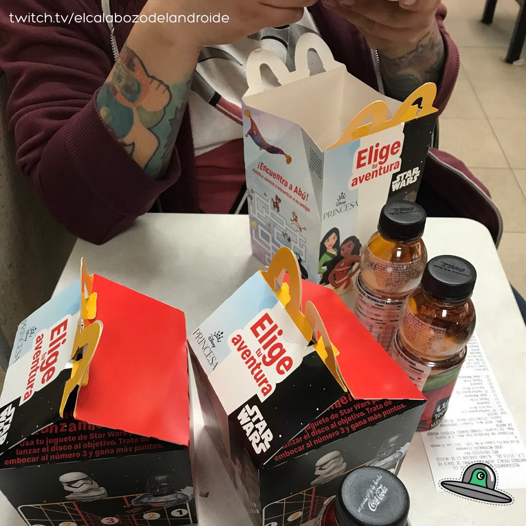 ElCalaDroide's tweet photo. Hola @McDonaldsMexico te amamos mucho y hoy vamos a estar streameando con hamburguesitas! 
#McBitesForBitsX2 🍔🍟🍔 https://t.co/9h1eh1bpc8