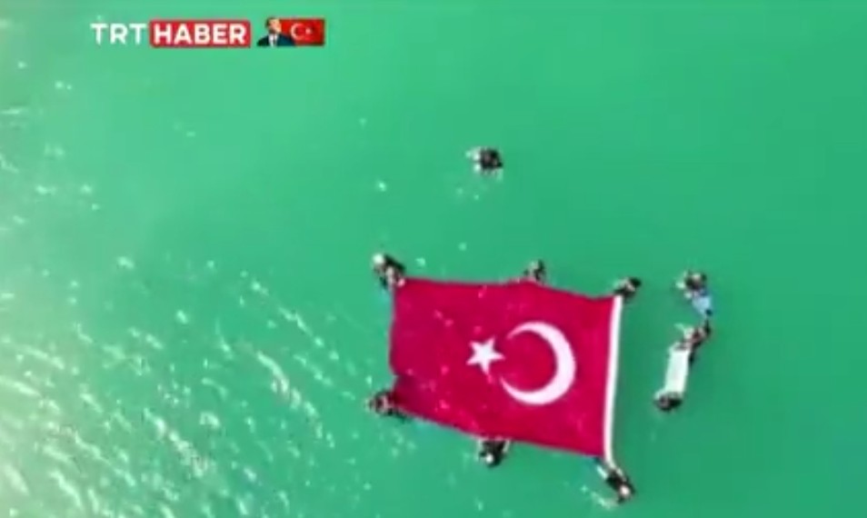 adilcevazmedia's tweet photo. Adilcevaz, dalış okulu ve su sporları merkezi. https://t.co/UfZTQcKkaL