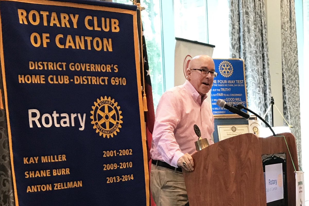 RotaryCanton's tweet photo. Rotary Club of Canton members today enjoyed a program featuring their fellow Rotarians.  The regularly held "Classification Talks" vocational program gives members the opportunity to speak about their lives and careers.  More: https://t.co/ucukKnv4ha #ImagineRotary https://t.co/oHe6sdt1YM
