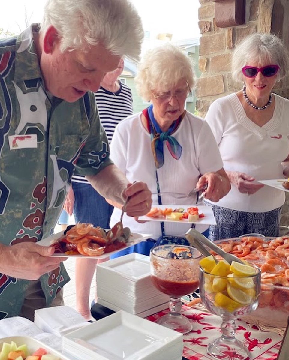 MessiahLifeways's tweet photo. 🦞🍽 Warning: These photos may make you hungry! 🍽🦞

On the fourth Thursday of every month, the Messiah Lifeways dining team hosts a festival meal with a new, delicious meal each month. This month was lobster bake! 😋 https://t.co/9jEMf0I8Ze