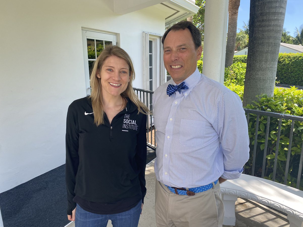 GSSstingrays's tweet photo. Our faculty for grades 4-8 enjoyed learning more about @TheSocialInst and taking part in interactive lessons with @soLaur during day two of faculty meetings. 

#gulfstreamschool #winatsocial #socialemotionalearning #backtoschool https://t.co/7y4cLNJJYf