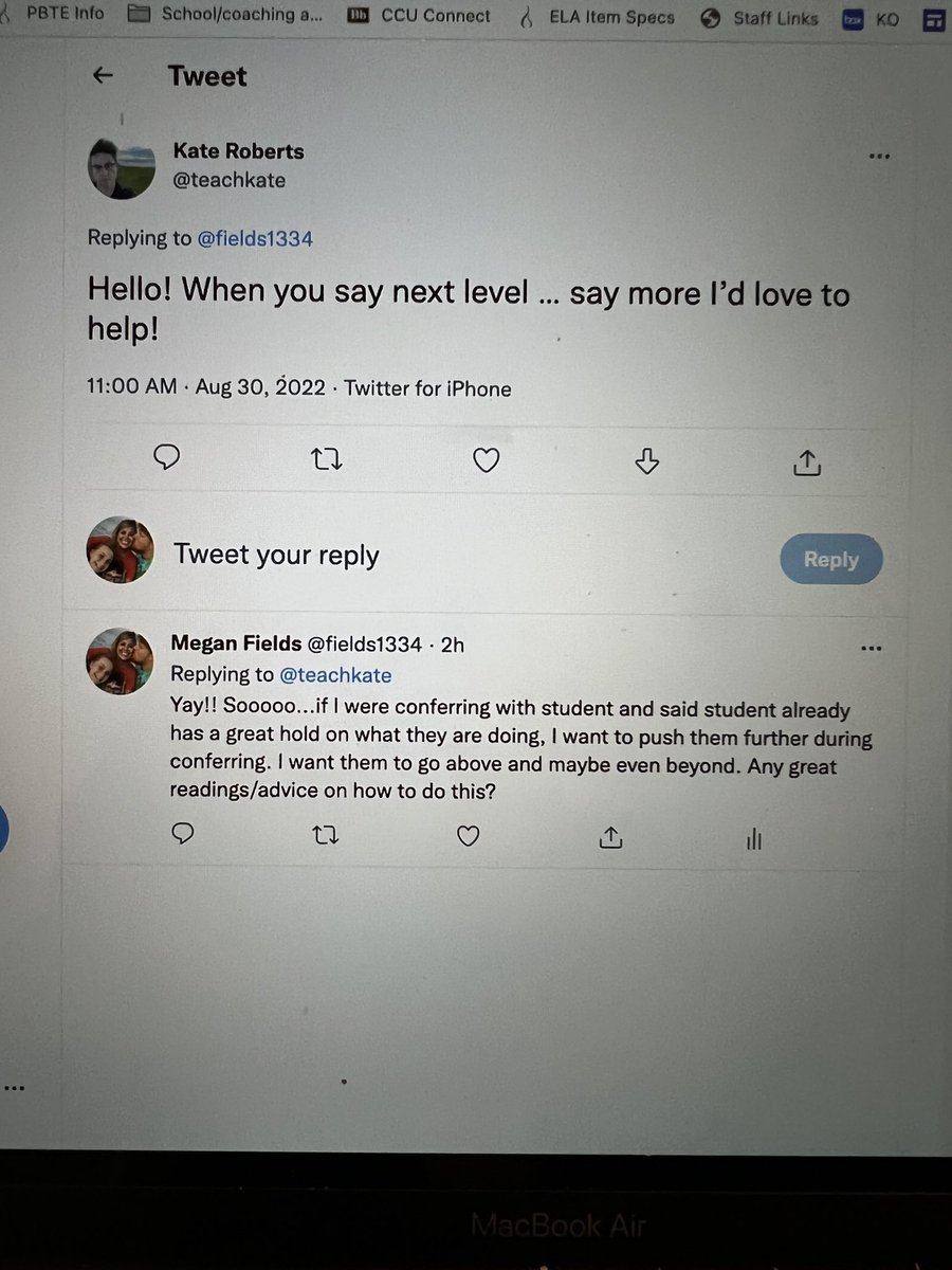 fields1334's tweet photo. So. This happened today. 🥹 #myworkshophero #weregonnabebesties #teachme https://t.co/Tc5pzgstLh
