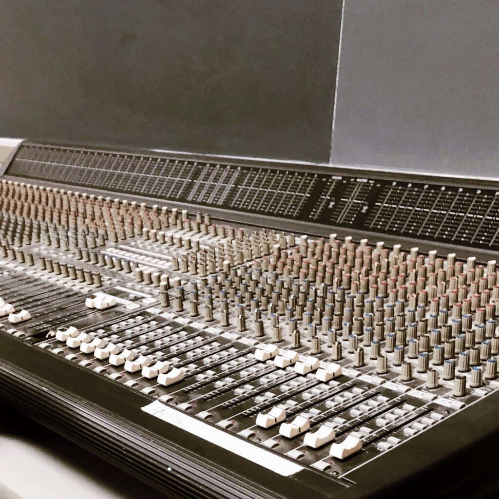 dubustudy's tweet photo. my music composition class was so fun !!! i loved it 🥰 i think it’s gonna be my fav this semester 🫶 https://t.co/TNX0vkAPVN