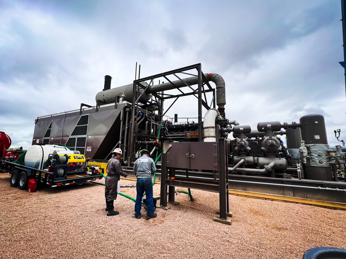 EmoryIndustrial's tweet photo. Our chemical circulation crew is hard at work today in Midland, Texas doing what it takes to help our customers. https://t.co/hEROjK0y6D