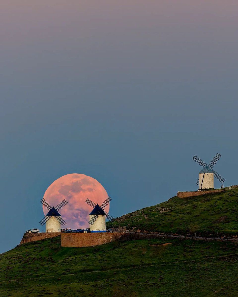 Castillo y molinos de Consuegra, Toledo (Fot. Chechu Fotografía)