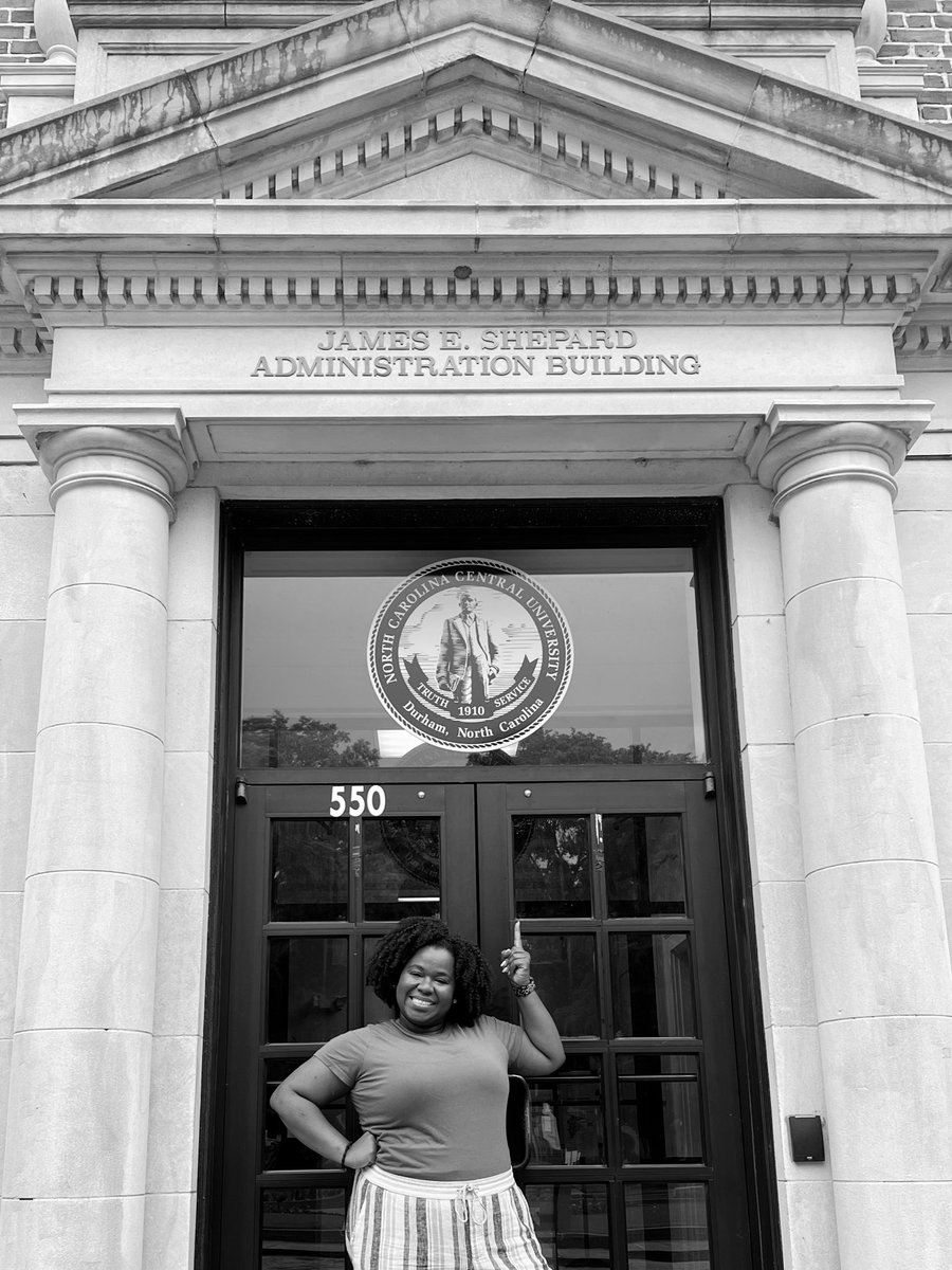 keishagworthey's tweet image. Here’s to Year 6️⃣! I’m so excited for this school year as teacher and a student @NCCUSOE! Life Update: I am getting a Master’s in School Administration! #futureap @NCCU_MSA @DMcLaughlin400