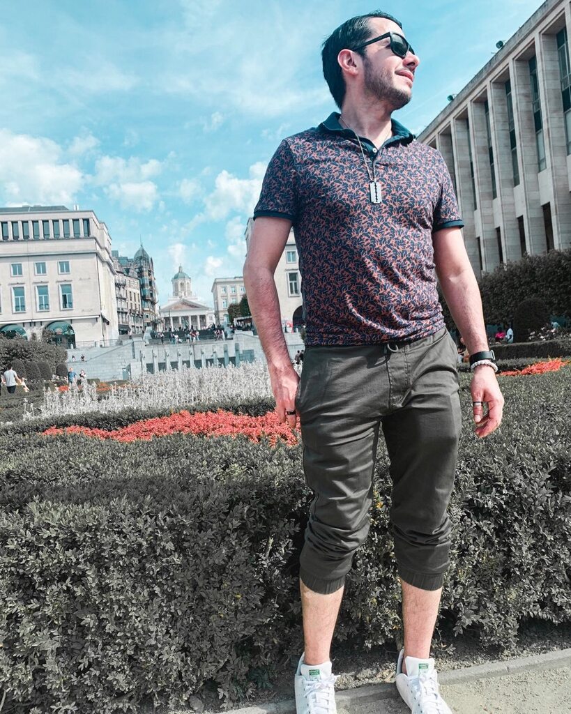 deusidias's tweet photo. Keep your face toward the sunshine, and shadows will fall behind you.
.
And that day I was just enjoying this moment as much as I could.🙃💙👋
.
.
.
.
#staycation #fashionformen #belgianblogger #frenchblogger #frenchinfluencer #dutchblogger #ukblogger #… https://t.co/QIk6bWvy2s https://t.co/oNPBQflitt