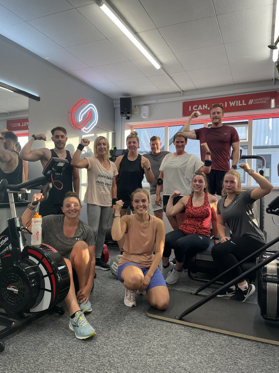lync_active's tweet image. 𝐆𝐋𝐀𝐃𝐈𝐀𝐓𝐎𝐑 𝐓𝐑𝐀𝐈𝐍𝐈𝐍𝐆

Tough treadmill races for the team tonight with functional circuits mixed in. Well done guys 👏🏼👏🏼

Back again next week for more torture 🔥🔥 #TeamLync #LyncActive #GladiatorTraining