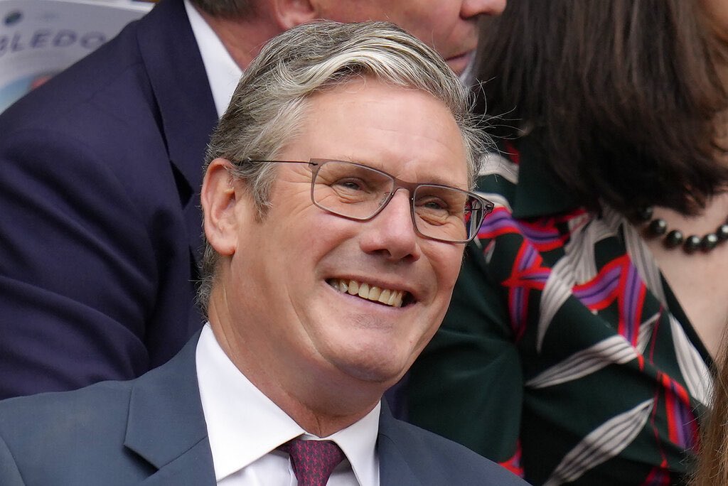 JeremyVineOn5's tweet photo. Do you think Keir Starmer could solve the cost-of-living crisis?

Sir @Keir_Starmer will be on #JeremyVine to take your calls and answer your questions - but do you think he has the answers?

Or do you think the Tories will do a better job? https://t.co/hr8QcqBooV