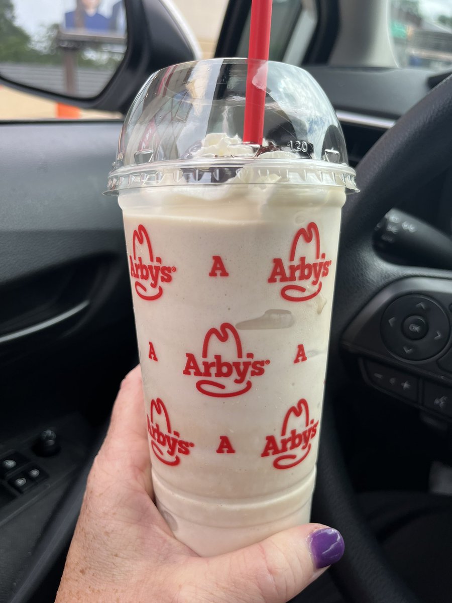 NurseDaisy78's tweet photo. In case anyone was wondering, Arbys Jamocha shakes are delightful! #arbys #jamochashake https://t.co/6go7x5Vg9H