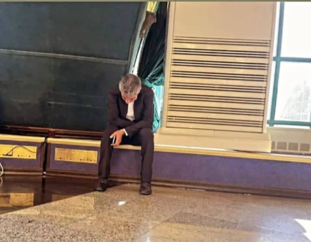 MKazemian's tweet photo. نتیجه حذف عادل از آنتن برابر شد با رویش دوباره تاج
واقعا همه اقدامات او در طول این سالیان برای عدم صلاحیتش کافی نبود
من هم‌چنان در بهتی سنگین به‌سر می‌برم همچون دبیرکل در این تصویر ماندگار امروز مجمع فدراسیون #فوتبال https://t.co/1v1M2zoEhl