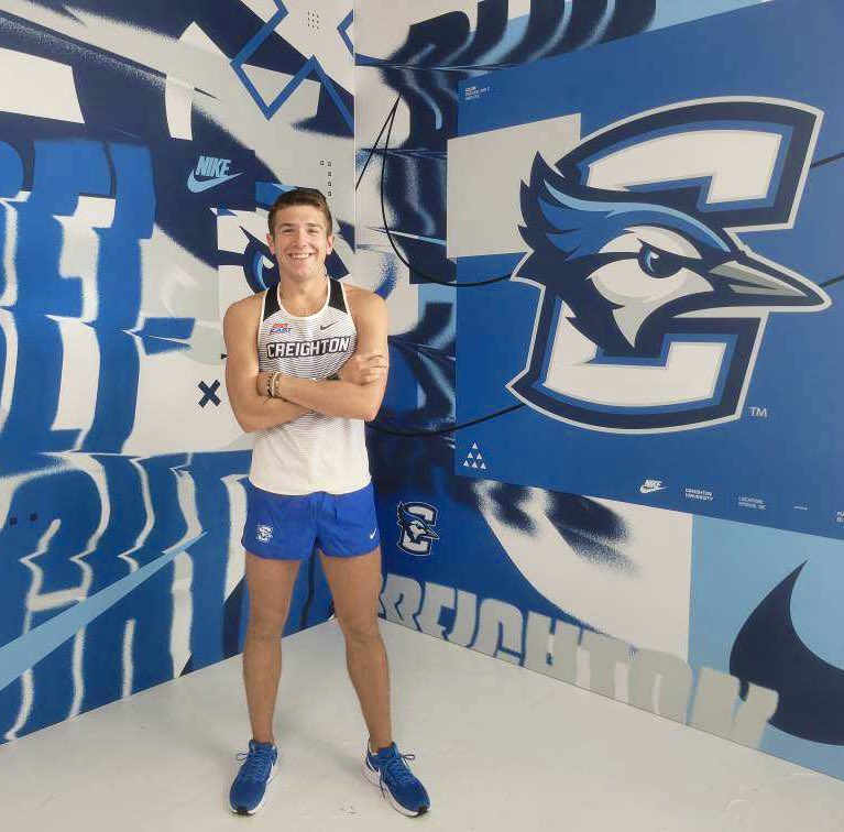 loganpiper14's tweet photo. Blues always been my favorite color.
I am very happy to announce that next fall I will be continuing my track career at Creighton University! @CreightonXC 
#CUTrack #EyesUp #RGDJ https://t.co/RoXhsNMg56