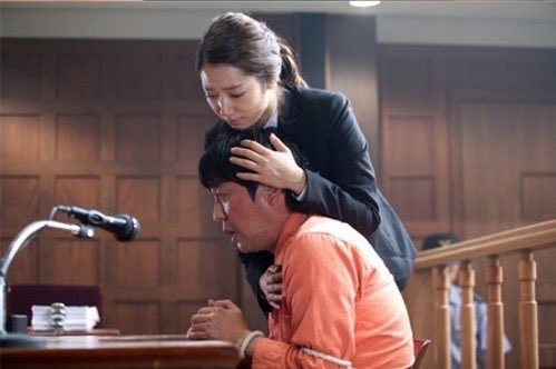 xiaobudians's tweet photo. miracle in cell no.7 

➊ปาฏิหาริย์ห้องขังหมายเลข7-มีเค้าจากเรื่องจริงของปท.เกาลีที่จับคนบริสุทธิ์มารับผิด//หนังเป็นเรื่องราวของ(ยงกู-พ่อ)ผู้พิการทางสมองของ(เยซึง-ลูก)ยงกูถูกเข้าใจผิดว่ามีส่วนเกี่ยวข้องกับการข่มขืนและฆ่าเด็ก
🌀มี2เวอชั่น(เกาหลี🇰🇷/ตุรกี🇹🇷)⁉️
#รีวิวหนัง #แนะนำหนัง https://t.co/HZppaauM0W