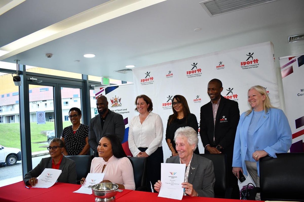 ShamfaCudjoeTT's tweet photo. It’s Official!!
Now that the contracts have been signed, preparations for the 2023 Commonwealth Youth Games can begin.
Last Friday, I officially signed the hosting agreement for T&T to host the 7th edition of the games.
#Shamfacudjoe #tobagowestmp #MSCD #commonwealthgames2023 https://t.co/JlFArKab7C