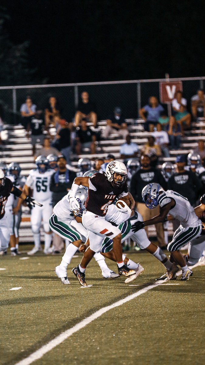 Kofisvision's tweet photo. Here are some pictures I took for Mountain View’s Varsity Football team. https://t.co/wAepp08x59