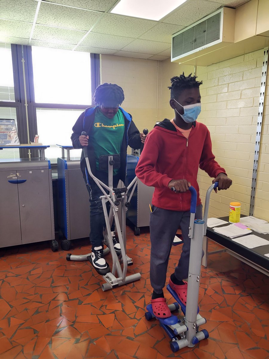 STEAM_teacher's tweet image. Students learning about Vital Signs and measuring their Respiration Rate. They are comparing their results before and after exercise! @WAPerryMS #funwhilelearning