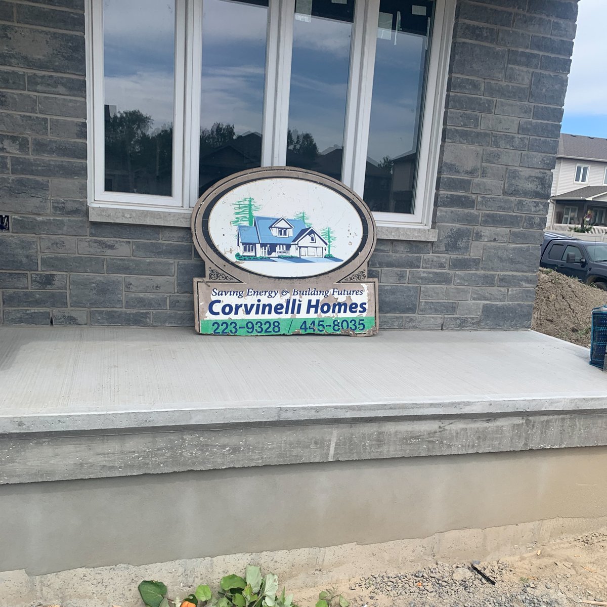 HomesolBuilding's tweet photo. Yet another #TightHouseOfTheWeek by @CorvinelliHomes! This one was at 0.67 ACH, a or NLR 0.06 cfm/ft2, and NLA 0.62 in2/100ft2! They are making some seriously #Airtight and #EnergyEfficient homes!
#NRCan #EnergyUpgrades #Energy #PassiveHouse #EnerGuide #HomesolBuildingSolutions https://t.co/38PgYafOeP