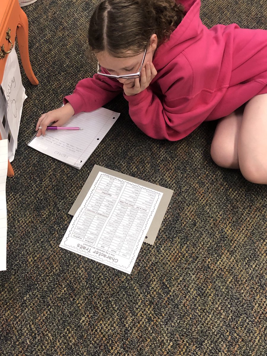 Identifying character traits helps readers connect with characters and understand the plot! #sadako #papercranes