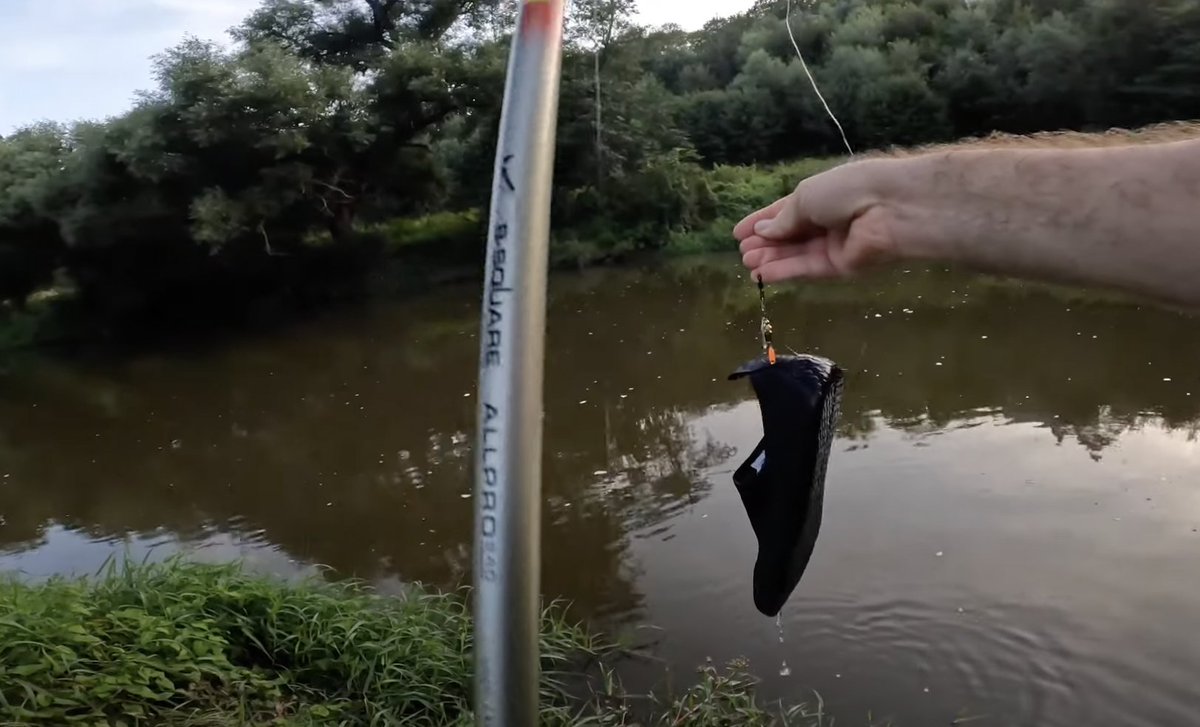 Fishlicker247's tweet photo. Despite of the fact that sometimes you only catch an old shoe, #fishing is still an exciting hobby. https://t.co/433F4F8EvL